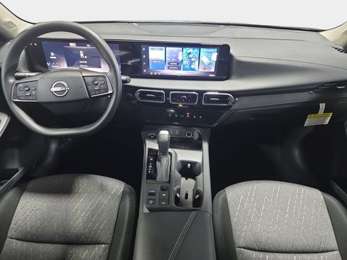 New 2026 Nissan Sentra SV w/ Floor Mat Package FWD image 9