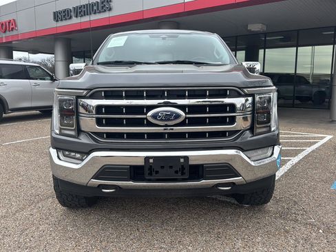 Used 2021 Ford F150 Lariat w/ Equipment Group 502A High image 9