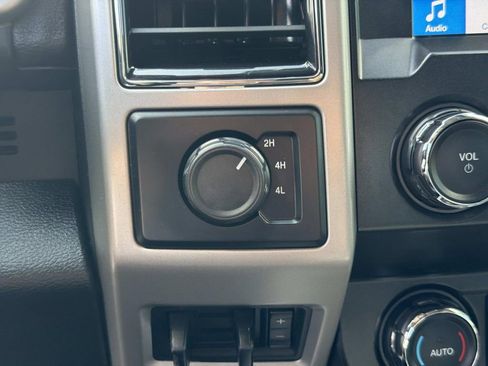 Used 2019 Ford F450 Lariat w/ Chrome Package AWD/4WD image 30