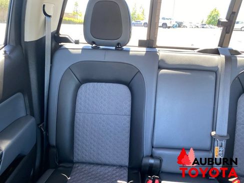 Used 2016 Chevrolet Colorado Z71 AWD/4WD image 19