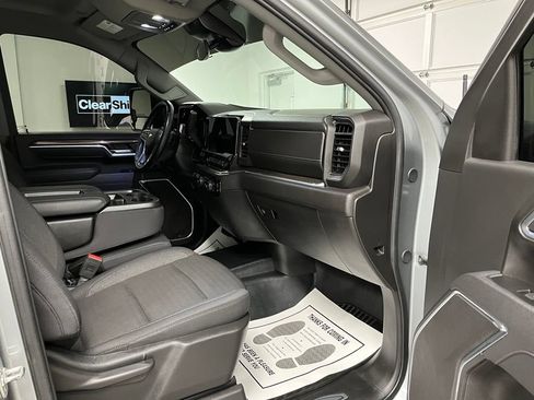 Used 2025 Chevrolet Silverado 2500 LT w/ Convenience Package AWD/4WD image 56