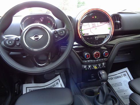 Used 2021 MINI Cooper Countryman SE w/ Driver Assistance Package AWD/4WD image 11