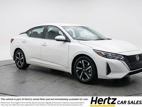 Used 2025 Nissan Sentra SV image 1