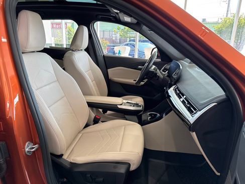 Used 2025 BMW X1 xDrive28i w/ Technology Package AWD/4WD image 51