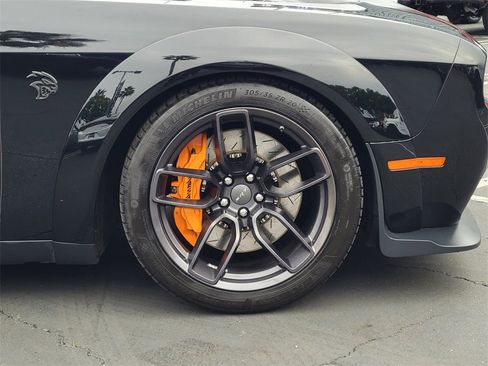 Used 2018 Dodge Challenger SRT Hellcat image 27