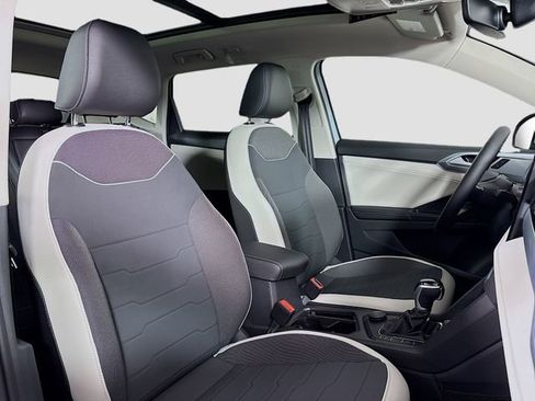 New 2026 Volkswagen Taos SE AWD/4WD image 28
