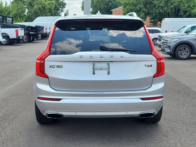 Used 2017 Volvo XC90 T6 Momentum AWD/4WD image 4