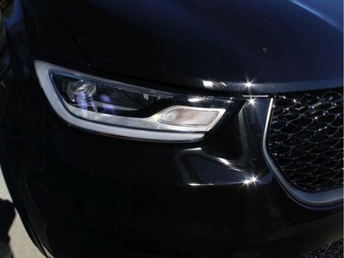 New 2026 Chrysler Pacifica Limited w/ S Appearance Package image 35