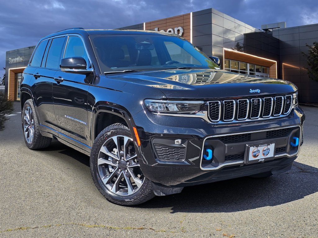 Used 2023 Jeep Grand Cherokee Overland w/ Advanced Protech Group III AWD/4WD 360° Tour