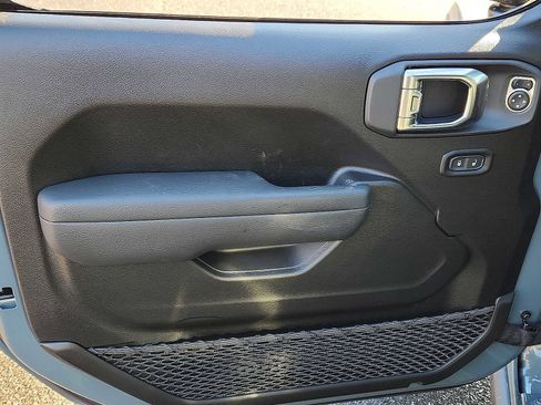 New 2026 Jeep Wrangler Unlimited Rubicon image 8