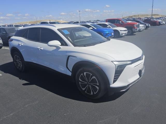 Used 2024 Chevrolet Blazer EV LT AWD/4WD image 19
