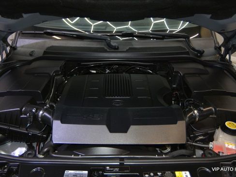 Used 2011 Land Rover Range Rover Sport HSE image 33