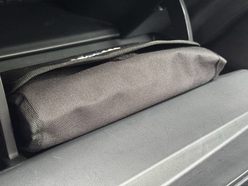 Used 2018 Nissan Leaf SL w/ SL Technology Package image 32