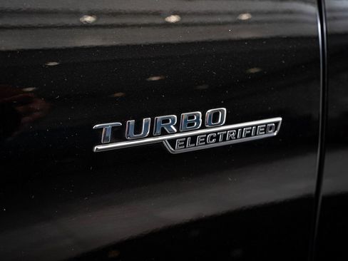 Certified 2024 Mercedes-Benz GLC 43 AMG 4MATIC Coupe image 19