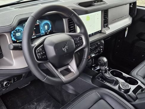 New 2025 Ford Bronco Outer Banks AWD/4WD image 30