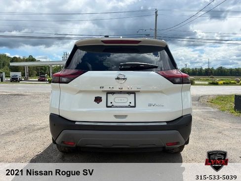 Used 2021 Nissan Rogue SV AWD/4WD image 4