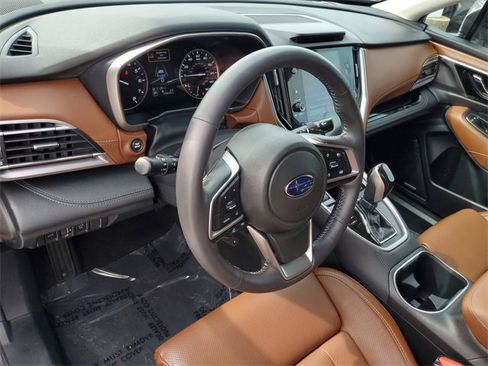 Used 2022 Subaru Outback Touring XT image 17