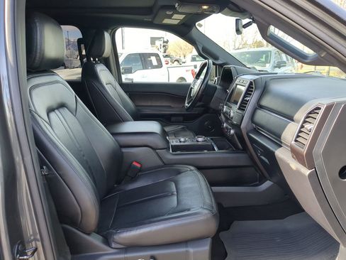 Used 2021 Ford Expedition Limited image 34