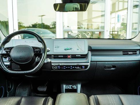 Used 2023 Hyundai Ioniq 5 Limited AWD/4WD image 5