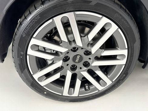 New 2026 MINI Cooper 2-Door Hardtop FWD image 30