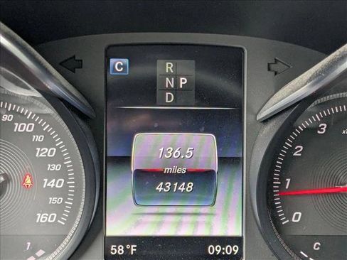 Used 2019 Mercedes-Benz GLC 300 image 10