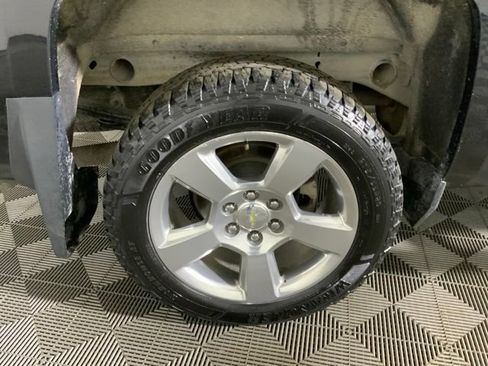 Used 2018 Chevrolet Silverado 1500 LT w/ All Star Edition AWD/4WD image 13