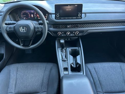Used 2023 Honda Accord LX image 16