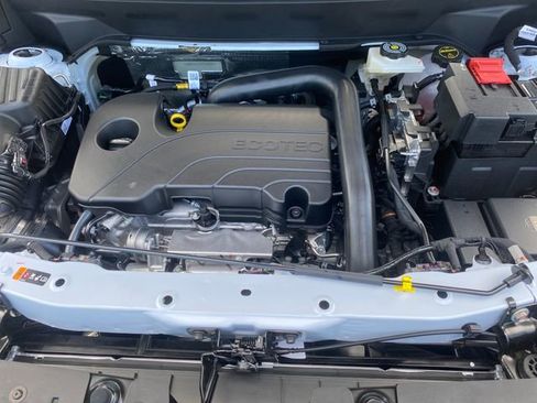 New 2026 Chevrolet Equinox RS AWD/4WD image 23