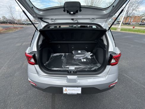 New 2026 Hyundai Venue SEL FWD image 23