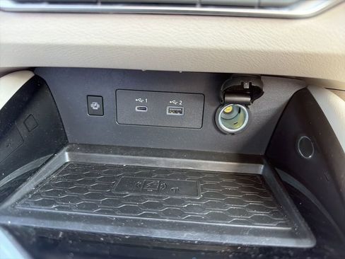Used 2024 Nissan Altima 2.5 SL AWD/4WD image 35