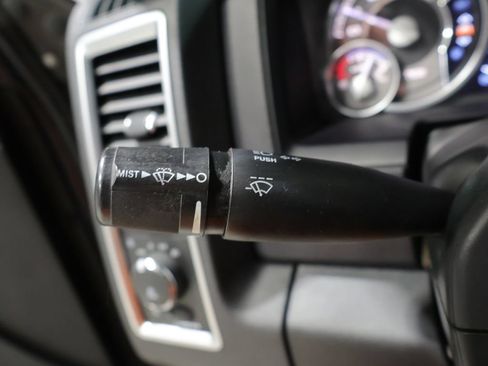 Used 2015 RAM 1500 Limited AWD/4WD image 36