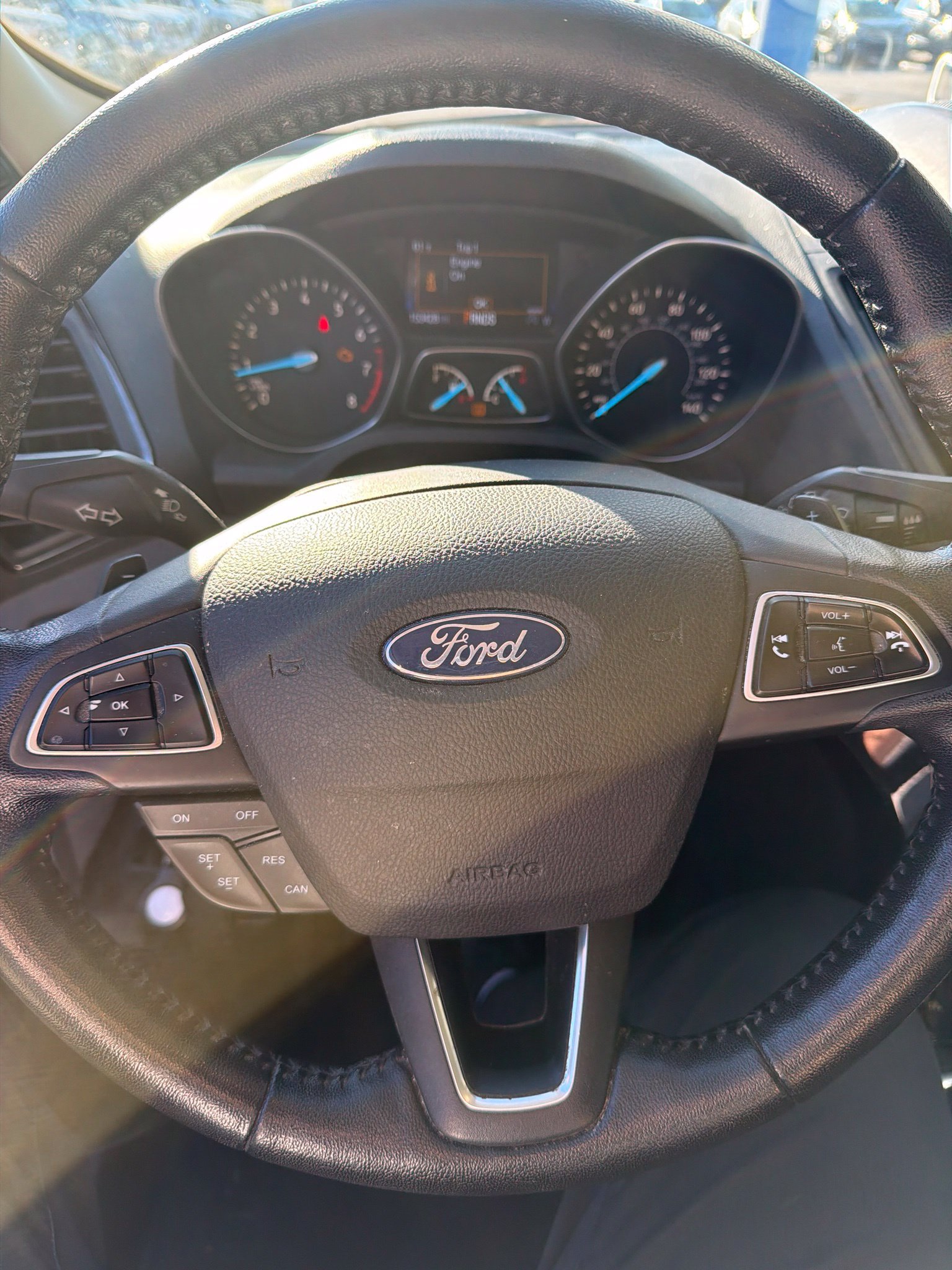 Used 2017 Ford Escape Titanium FWD image 9