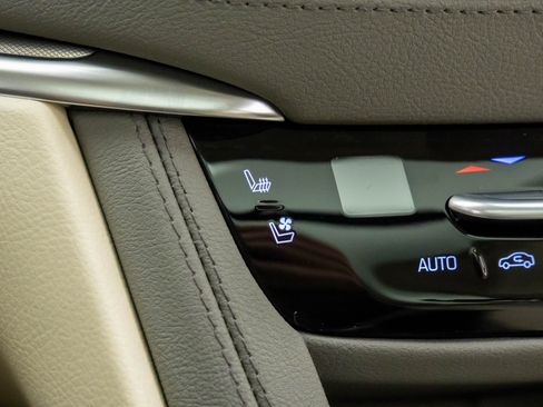 New 2026 Cadillac XT5 Premium Luxury image 23