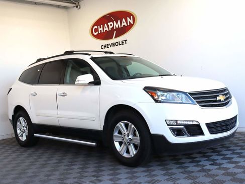 Used 2014 Chevrolet Traverse LT w/ LPO, 'HIT The Road' Package image 1
