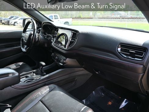 Used 2024 Dodge Durango GT image 33