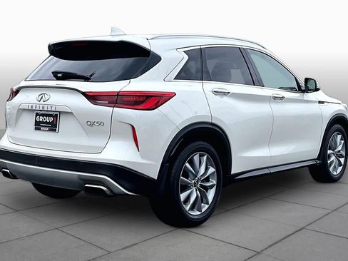 Used 2021 INFINITI QX50 Luxe w/ Cargo Package FWD image 12