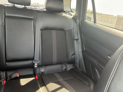 Used 2025 Nissan Versa SV FWD image 37