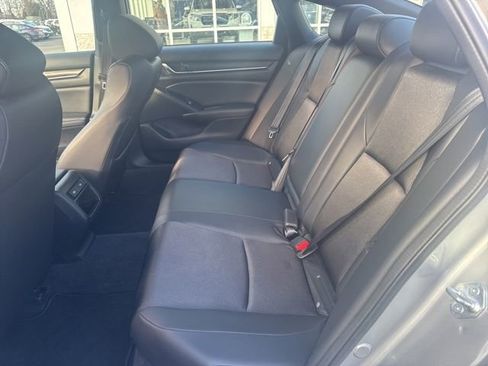 Used 2022 Honda Accord Sport image 18