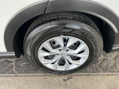 Used 2024 Honda CR-V LX image 23
