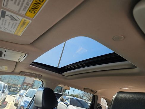 Used 2025 Honda CR-V EX-L image 23