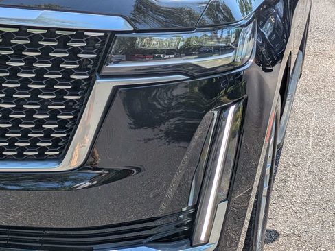 Used 2022 Cadillac Escalade ESV Premium Luxury RWD image 10