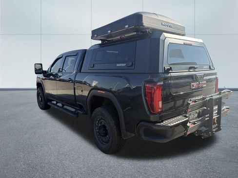 Used 2020 GMC Sierra 2500 AT4 w/ Technology Package AWD/4WD image 6
