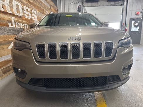 Used 2020 Jeep Cherokee Latitude Plus w/ Cold Weather Group image 6