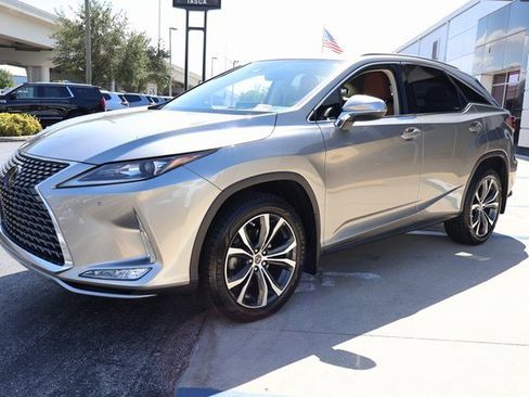 Used 2022 Lexus RX 350 FWD w/ Premium Package image 3