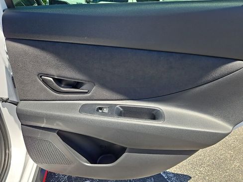 Certified 2025 Hyundai Elantra N FWD image 34
