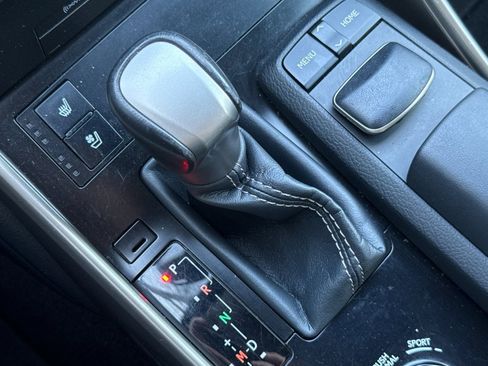 Used 2014 Lexus IS 350 image 26