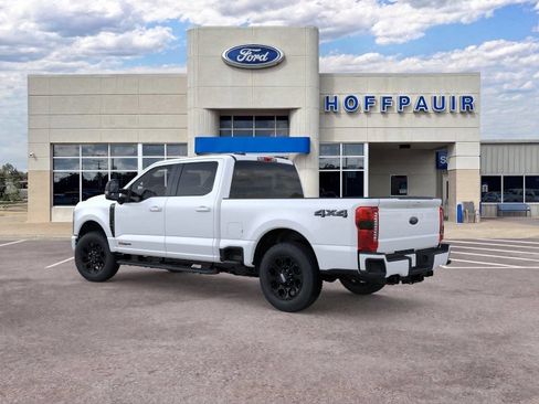 New 2026 Ford F250 Lariat w/ Black Appearance Package AWD/4WD image 4