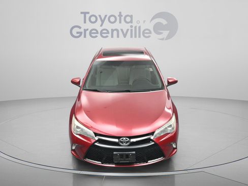 Used 2017 Toyota Camry SE w/ Moonroof Package FWD image 22
