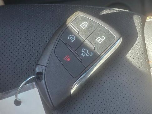 New 2025 GMC Sierra 2500 AT4 w/ AT4 Premium Plus Package image 12