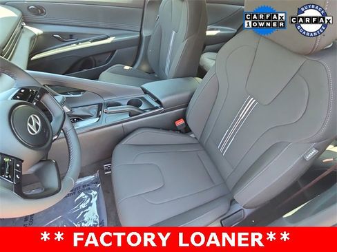 Used 2025 Hyundai Elantra Sport image 15